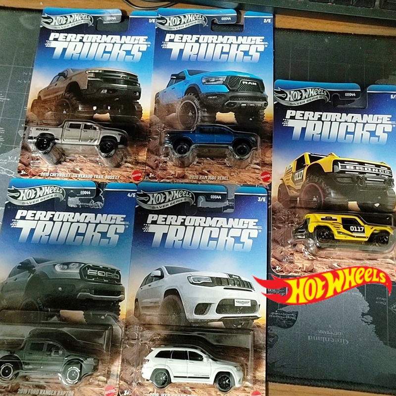 Truk Performa Hot Wheels Baru  - Mattel Toy Hot Wheels ulasan dan harga